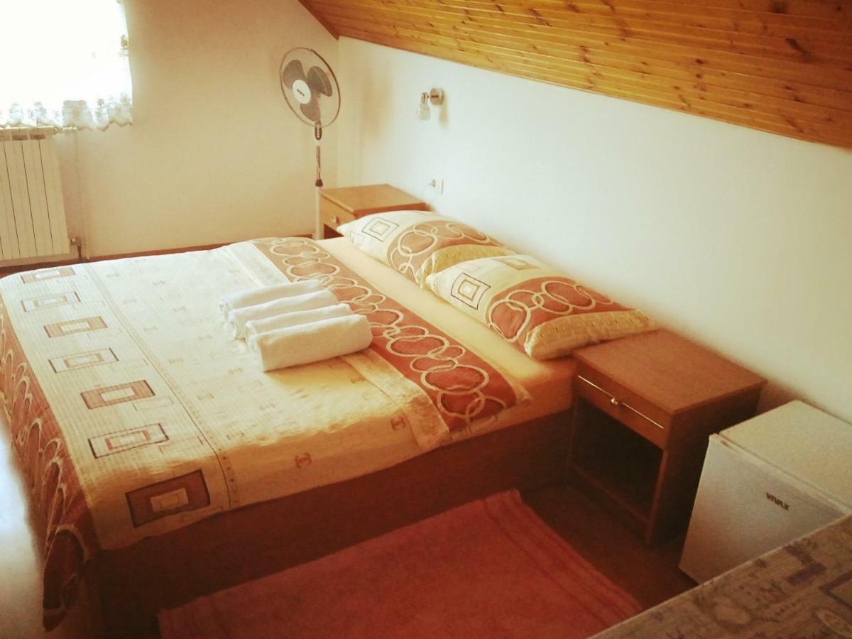Guest House First Stop Раковица Экстерьер фото